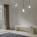 Das weiss geölte Eschenholz, aus der die Sitzbank MENA von vitamin design gefertigt ist, überzeugt durch den hellen, frischen Loomk Sitzbank ohne Lehne in Esche, weiss geölt - MENA von vitamin design