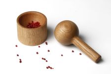 Holzmörser für Gewürze PINO von shibui