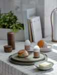 Die Eierbecher EGG ME von EKTA Living halten nicht nur die Eier bereit, sondern setzen auch natürlich schöne Akzente auf dem Esstisch Holz Eierbecher im dänischen Design Egg Me von Ekta Living