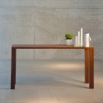 LEOS von Jan Kurtz - Großer Esstisch aus Nussbaum