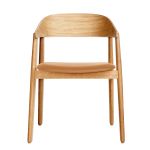 Gepolsterter Designer Esszimmerstuhl AC2 von Andersen Furniture in Eiche, matt lackiert mit cognagfarbenem Lederbezug Designer Esszimmerstuhl mit Armlehnen aus Holz mit Polster aus Leder in Cognac- AC2 CHAIR Andersen Furniture