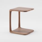 BLEND SIDE TABLE von Artisan - Beistelltisch aus Holz massiv