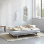 MOEBE BED Ausziehbett aus Edelstahl mit Nachttisch