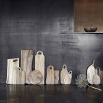 MUUBS - CUTTING BOARD ROuND BASE Teak Schneidebrett