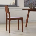 Massivholzstuhl INTUS aus amerikanischem Nussbaumholz von vitamin design Massivholzstuhl in amerikanischer Nussbaum - INTUS von vitamin design