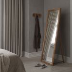 FRAMED MIRROR von We Do Wood - Design Standspiegel aus Holz in Eiche