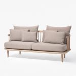 FLY SC2 von &tradition Sofa Holzrahmen in Eiche und Beige