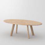 Ovaler Holztisch LARGUS OVAL von vitamin design in der Holzart Ahorn gekalkt ovaler Holztisch aus Asteiche gekalkt - LARGUS OVAL von vitamin design