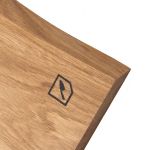 Jedes Schneidebrett CHOP CHOP aus Holz von Rio Lindo ist mit einem Branding gekennzeichnet  Detail Branding Schneidebrett aus Holz - CHOP CHOP von Rio Lindo