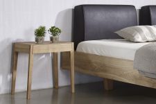 moderner Design Nachttisch aus massivem Holz - THEO von Sixay