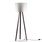 Stehleuchte dimmbar in Eiche geräuchert mit Lampenschirm in weiß - LUCA STAND HIGH von maigrau