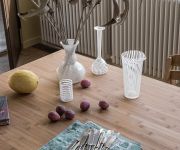 Klappbarer Esstisch FIELD TABLE aus Bambus von We Do Wood- Detailansicht We Do Wood FIELD TABLE klappbarer Esstisch aus Bambus