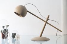 Dänische Design Schreibtischleuchte LUNE LAMP mit LED-Leuchtmittel von Brdr. Krüger Design Schreibtischleuchte mit LED Leuchtmittel - LUNE LAMP von Brdr. Krüger