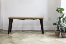 Als kleine Sitzbank eignet sich die 90 cm RANK BENCH von Roon & Rahn ideal für den Einsatz im Flur kleine Sitzbank für den Flur - 90 cm lange RANK BENCH von Roon & Rahn