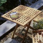 Der klappbare Balkontisch LILLY von Traditional Teak  LILLY von Traditional Teak Balkontisch klappbar