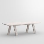 Der massive Holztisch GO von vitamin design in der Variante Asteiche weiß geölt GO von vitamin design Tisch modern in Asteiche weiß geölt