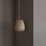 Die Design Pendelleuchte ST906 von Tom Rossau aus Birke Design Pendelleuchte aus Birke - ST906 von Tom Rossau