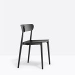 Stapelbarer Esstischstuhl NEMEA 2820 aus Holz in Esche, schwarz lackiert von Pedrali Esstischstuhl aus Holz - NEMEA 2820 von Pedrali in Esche schwarz lackiert