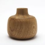Geschlossene Zuckerdose BLOOM aus Holz in Eiche natur von shibui Zuckerdose aus Holz mit Deckel in Eiche - BLOOM von shibui