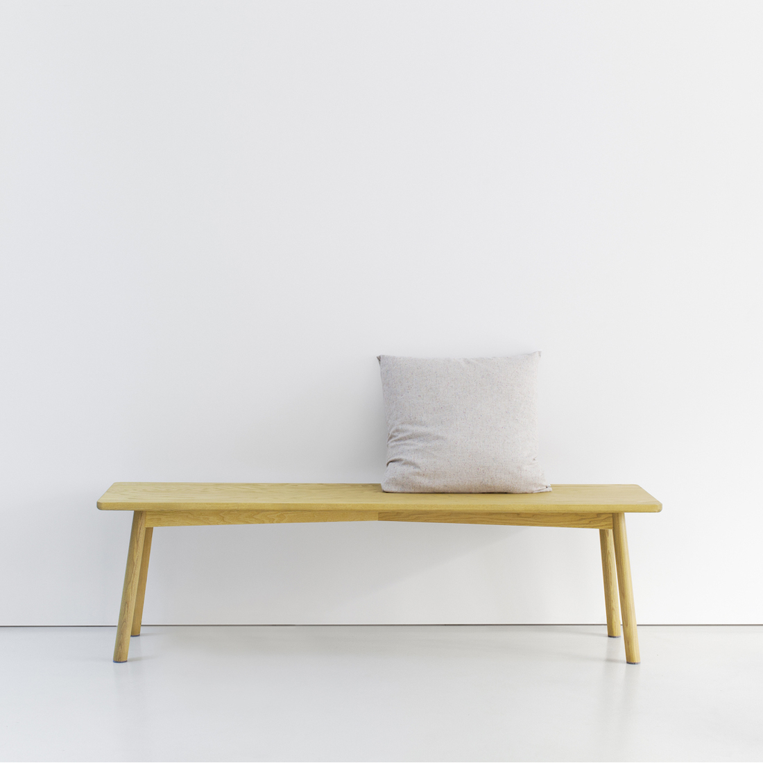 Massivholz Sitzbank PROFILE BENCH von Stattmann I HolzDesignPur