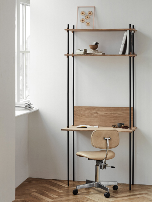 Real SHELVING SYSTEM von MOEBE mit Schreibtisch