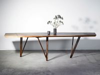 Großer massiver Esszimmertisch DINING TABLE von Noyer Großer Esszimmertisch massiv - DINING TABLE von Noyer