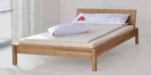 Das moderne Bett CARA aus Massivholz in Eiche geölt von vitamin design Bett Massivholz in Eiche geölt CARA von vitamin design