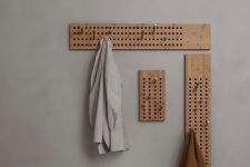 Design Garderobe aus Bambus - SCOREBOARD von We Do Wood