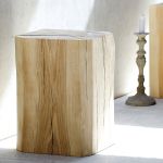 Eckiger Holzhocker BLOCK aus massivem Eichenholz von Jan Kurtz BLOCK von Jan Kurtz - Holzhocker in eckiger Form aus Massivholz