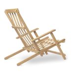 Rückansicht des BM5568 DECK CHAIR von Carl Hansen & Søn aus FSC-zertifiziertem Teakholz ohne Auflage Carl Hansen & Søn von BM5568 - Deck Chair aus Teakholz