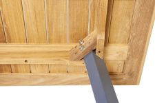 Befestigung der Tischbeine am Gartentisch LUNA von Traditional Teak LUNA von Traditonal Teak - Befestigung der Tischbeine am Gartentisch aus Teakholz