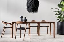 ausziehbarer Massivholztisch TARA TABLE von Artisan