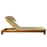 Gartenliege aus Teak mit Polster KORFU von Jan Kurtz