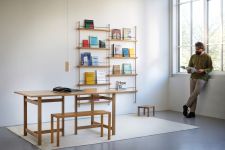 Klare Linien, hochwertige Materialien und unzählige Gestaltungsmöglichkeiten kennzeichnen das Zeitschriftenregal MAGAZINE SHELLVING von MOEBE Zeitschriftenregal für die Wand - MAGAZINE SHELVING von MOEBE