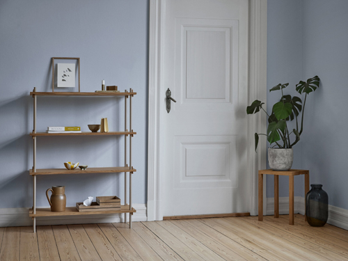 MOEBE SHELVING SYSTEM Regalsystem in Eiche mit grau-beigen Metallelementen