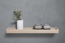 Schmales Wandregal SHELF 11 (44 x 28 cm) aus Eiche im skandinavischen Design von Andersen Furniture Schmales Holz Wandregal aus Eiche (Skandinavisches Design) - SHELF 10+11 von Andersen Furniture