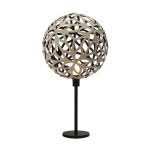 Design Nachttischlampe FLORAL von David Trubridge in Bambus natur / schwarz Design Nachttischlampe aus Bambus in natur / schwarz - FLORAL von David Trubridge