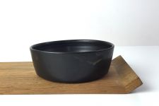 Detailansicht: angeschrägte Kanten des Tabletts Detail: angeschrägte Kanten des Tabletts