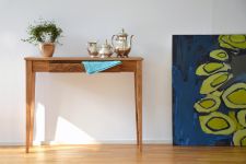 Konsolentisch mit Schublade aus Eichenholz BONNY von Jan Kurtz