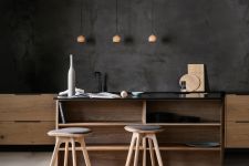 LED-Pendelleuchte als Kugel aus Holz - LUNE PENDANT von Brdr. Krüger