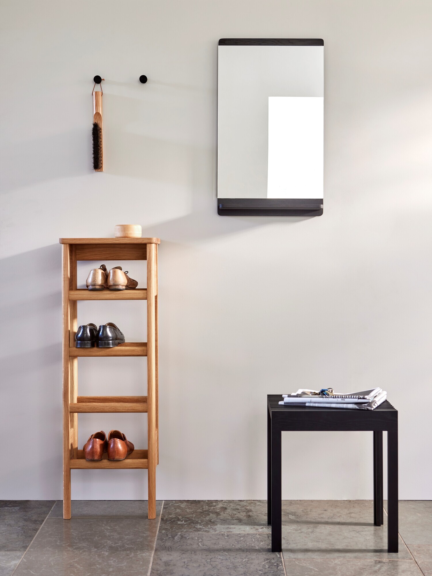 Wandspiegel aus Eiche RIM MIRROR von FORM & REFINE