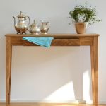 BONNY von Jan Kirtz - Konsolentisch mit Schublade aus Holz in Eiche