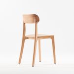 Esszimmerstuhl schmal aus Massivholz in Eiche - TANKA von Insan