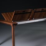 ausziehbarer Massivholztisch mit Butterfly-System - TARA TABLE von Artisan