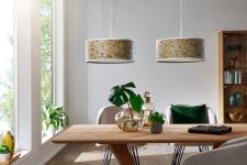 Klassische Esstisch Hängeleuchte DISCUS 35 von LeuchtNatur mit rundem Lampenschirm aus sorgfältig ausgewählten Naturmaterialien runde Esstisch Hängeleuchte mit Lampenschirm aus Holz - DISCUS von LeuchtNatur