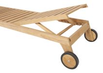 Detail verstellbare Rückenlehne von Gartenliege aus Teak - LUNA LOUNGER von Traditional Teak