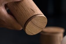 Pfeffer- und Salzmühle aus Holz - CRUSH ME von by Wirth