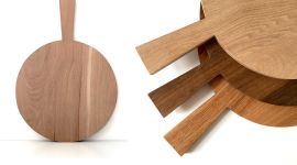 Designer Pizzabrett - rundes, aus massivem Holz gefertigtes Brett von Raumgestalt  rundes Brett von Raumgestalt - Designer Pizzabrett aus Holz