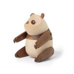 Seitenansicht der großen Pandafigur PANDA aus Holz von Architectmade (15 cm) mit frei beweglichen Gliedmaßen Seitenansicht Pandafigur aus Holz groß (15 cm) - PANDA von Architectmade