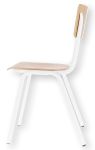 Stapelbarer Vintagestuhl ZERO von Jan Kurtz aus weißem Stahlrohr und hellem Eichenholzfurnier in der Rückansicht stapelbarer Vintagestuhl aus Stahl in weiß und Holz in Eiche - ZERO von Jan Kurtz